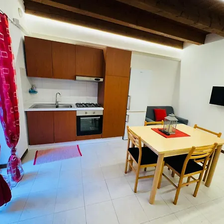 Locami Fondaco Medievale شقة *