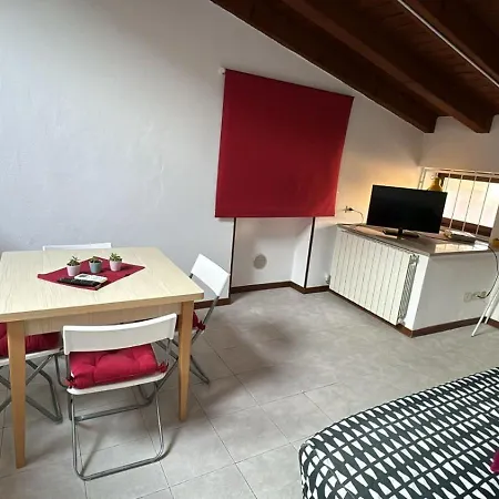 Locami Fondaco Medievale * فيرونا