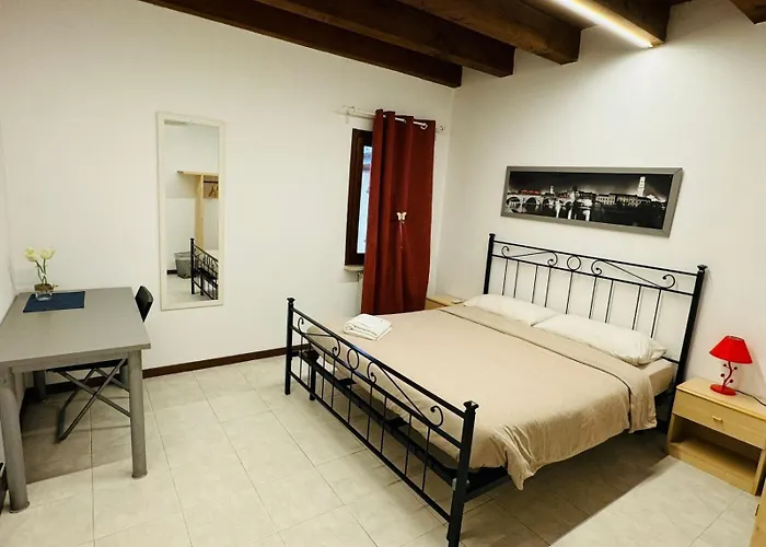 Fondaco Medievale * Verona